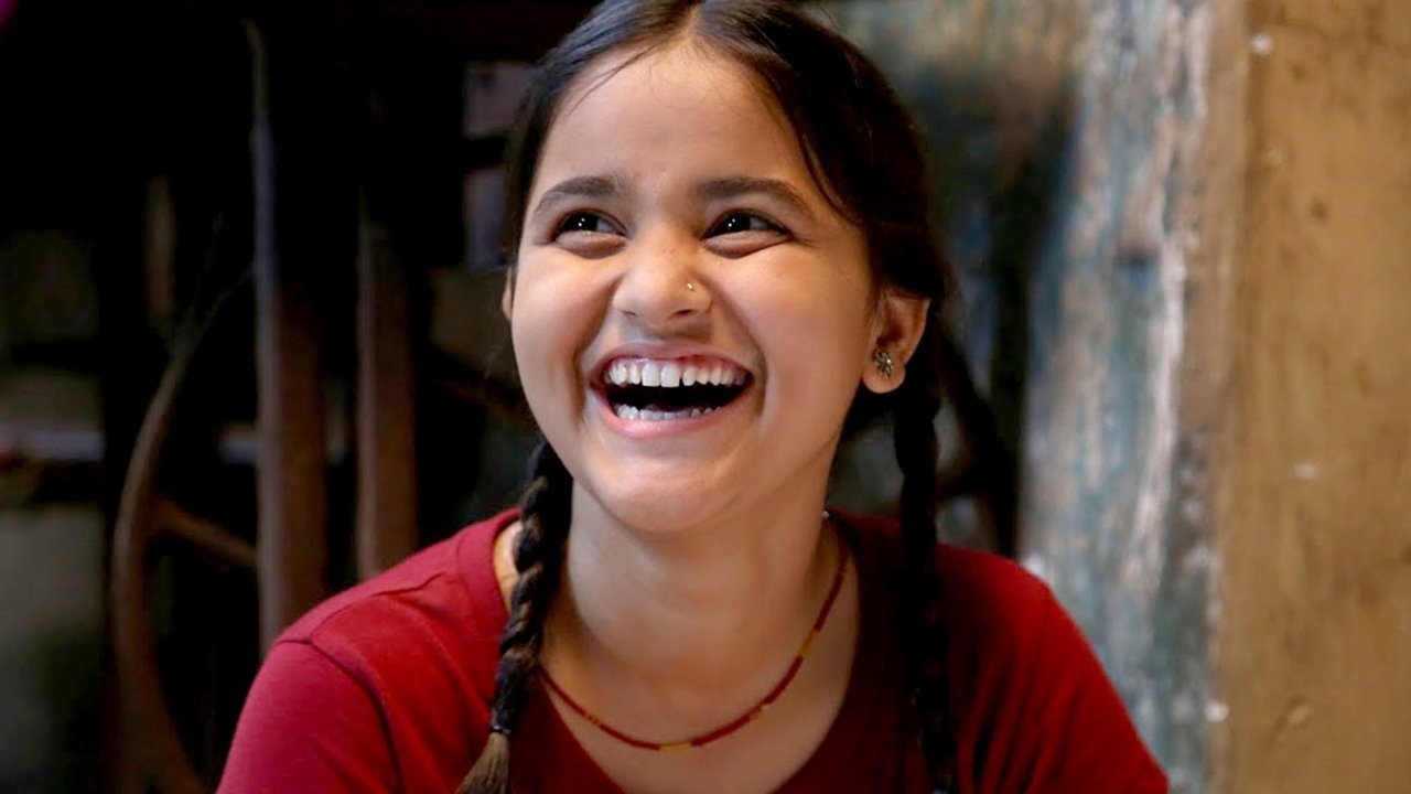 Nil Battey Sannata Movie Screenshot 5