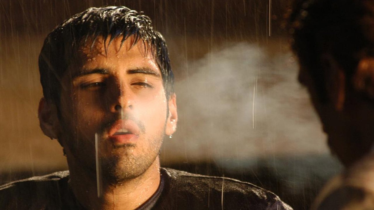 Mukhbiir Movie Screenshot 2