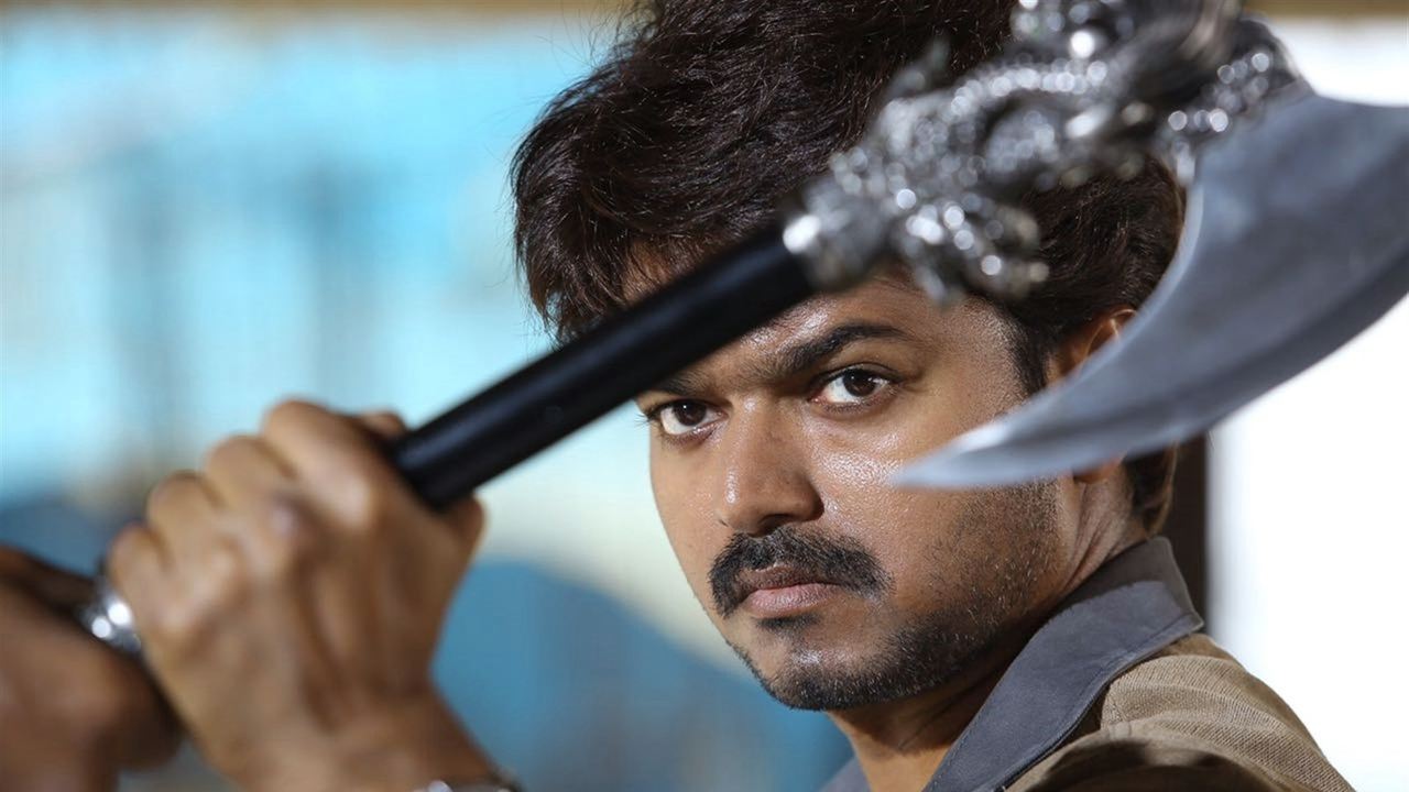 Bairavaa Movie Screenshot 2