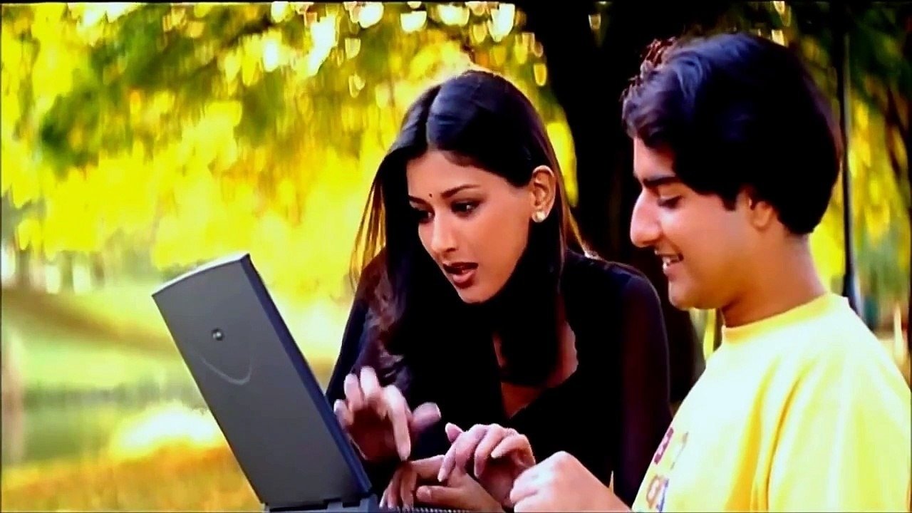 Kadhalar Dhinam Movie Screenshot 1