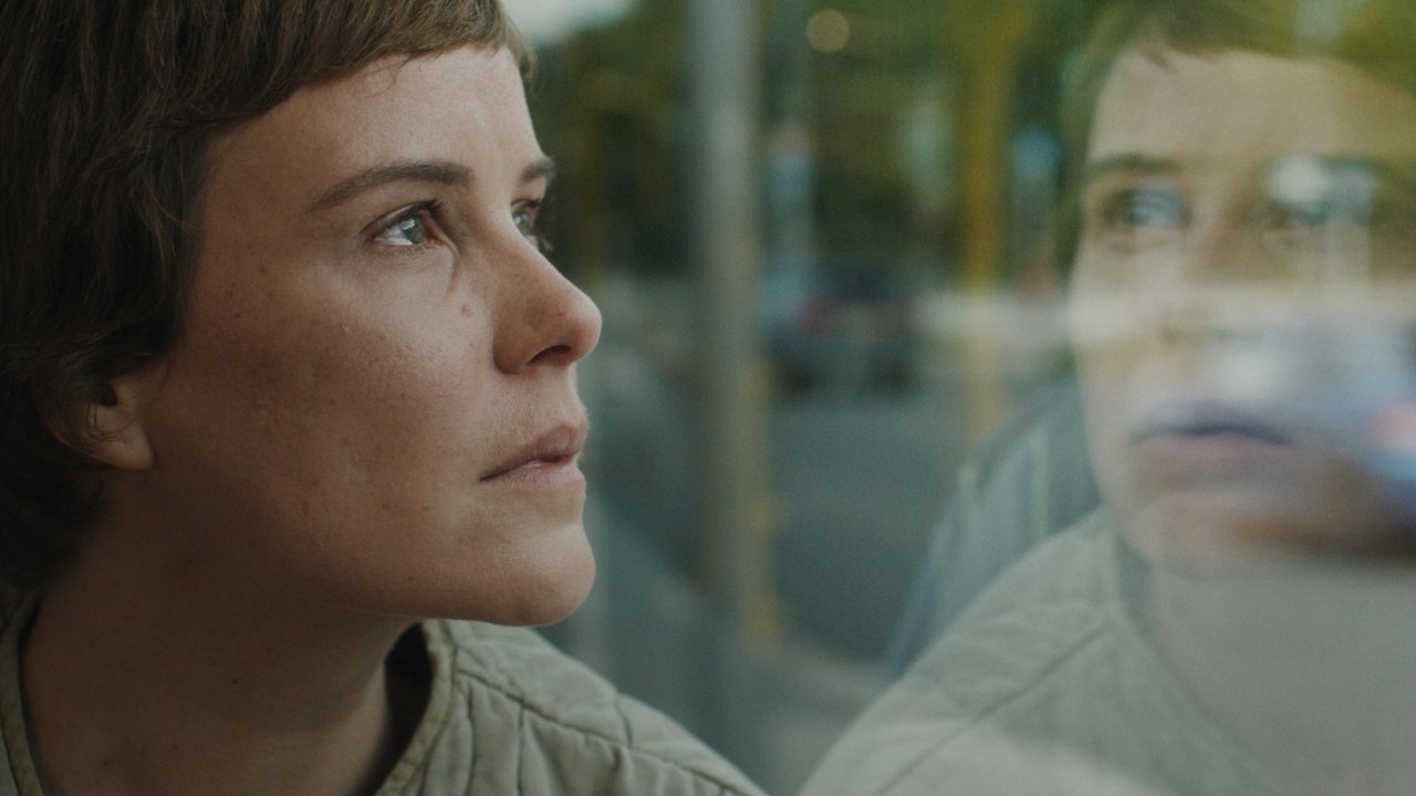 Breathing Underwater Movie Screenshot 3