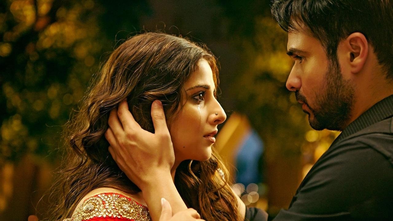 Hamari Adhuri Kahani Movie Screenshot 2