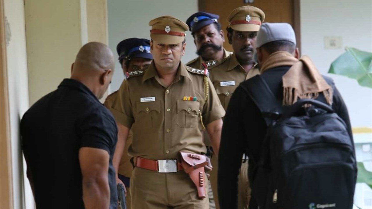 Adhagappattathu Magajanangalay Movie Screenshot 1