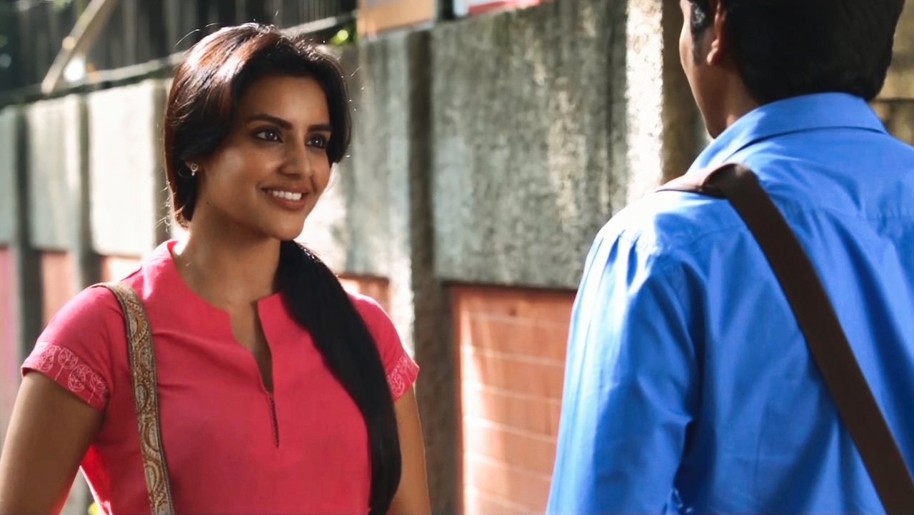 Ethir Neechal Movie Screenshot 5