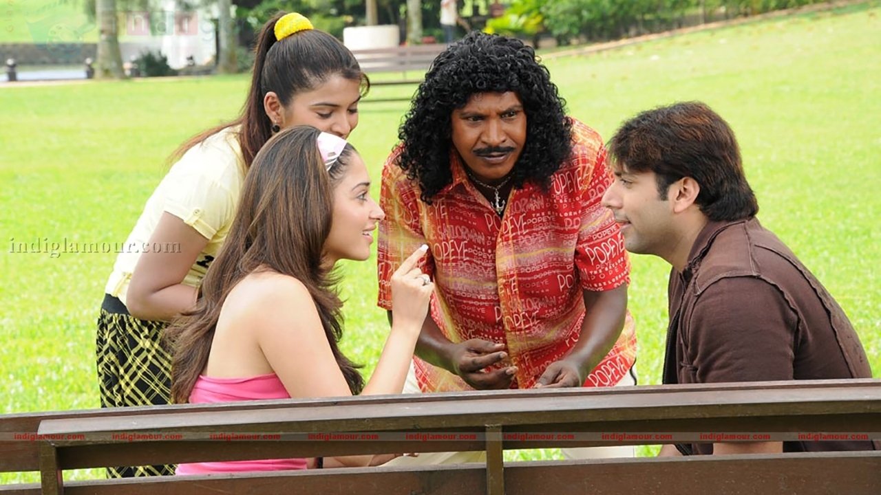 Thillalangadi Movie Screenshot 1