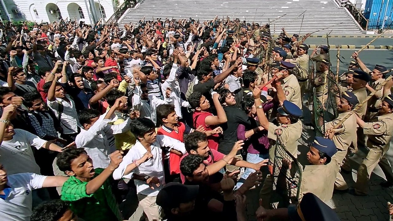Gabbar Is Back Movie Screenshot 1