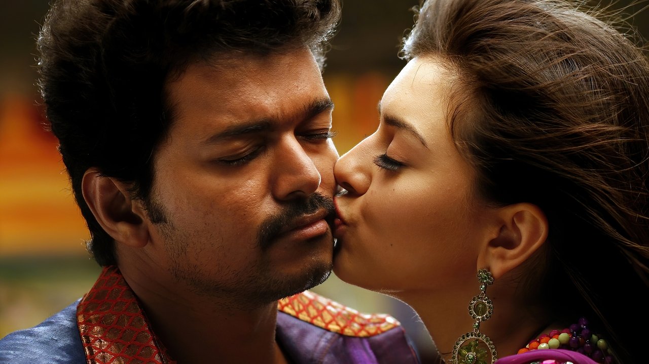 Velayudham Movie Screenshot 1