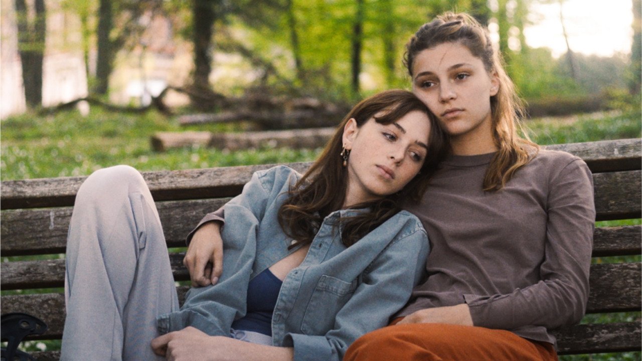 Rivière Movie Screenshot 1